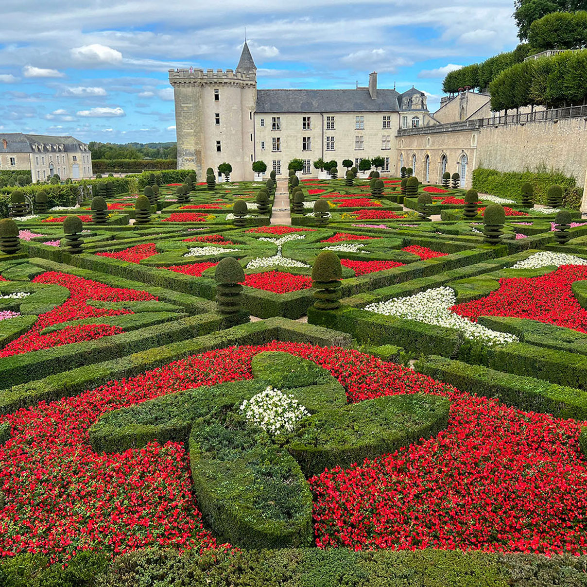 Все ли мы знаем о регулярном и пейзажном садах?