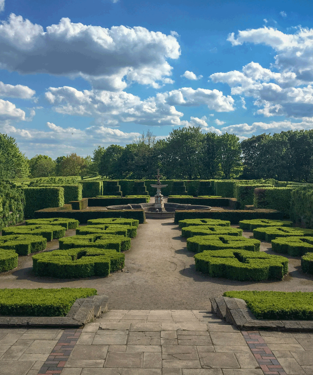 Частые ошибки в ландшафтной архитектуре: как избежать промахов при создании сада